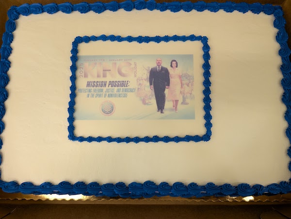 cake with image of MLKing and Mrs. King